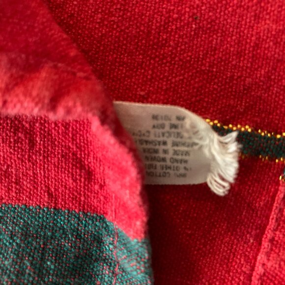 Hand Woven  Thick Fabric Christmas Holiday Tablecloth Red Green Gold Metallic - Picture 4 of 5